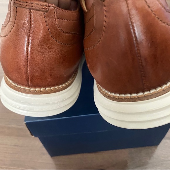 Cole Haan Men Oxford Wingtip - Picture 6 of 7